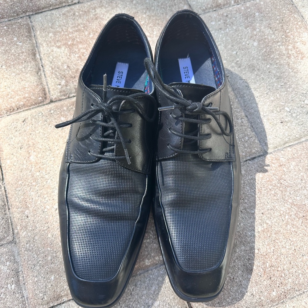 Steve Madden 9.5 men’s black dress shoes